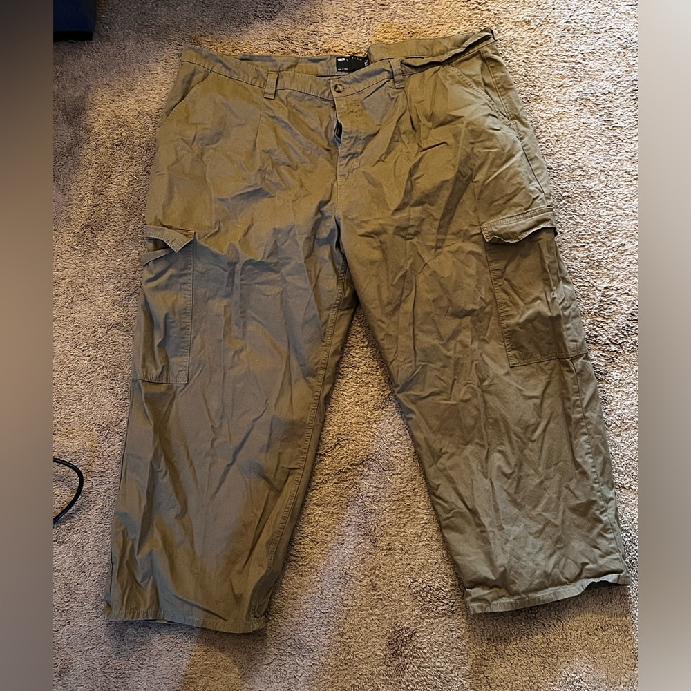 ASOS curve wide leg cargo pants size 24